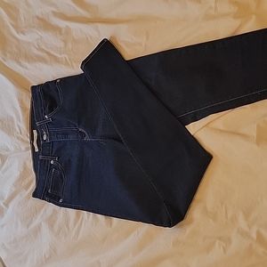 Mile high Dark wash levi jeans